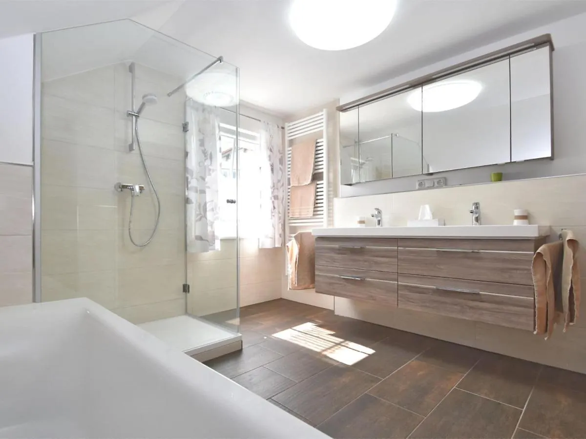 Cozy Holiday Home In Schiefweg With Garden Waldkirchen